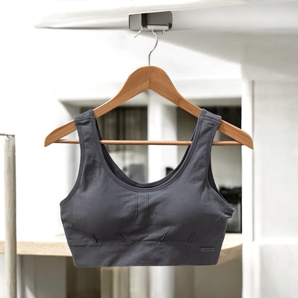 NWT Women’s Tahari Charcoal Sports Bra! XLarge! - Picture 1 of 6